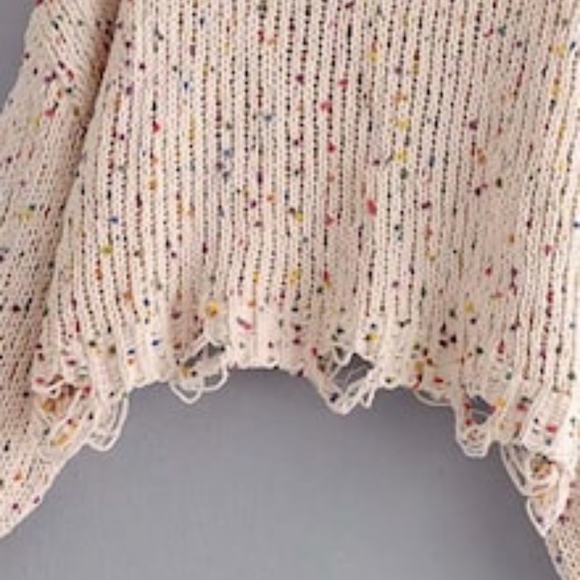 Last ONE-NEW!! Drop Shoulder Frayed Crop Sweater!! - Picture 3 of 7